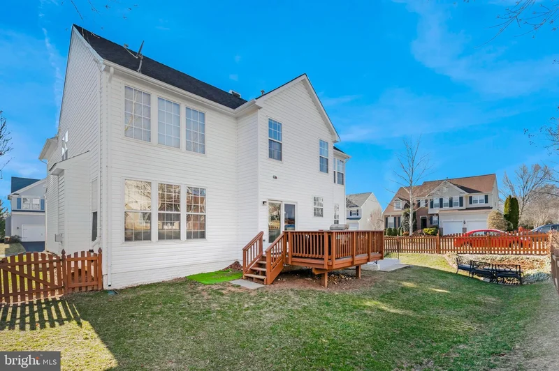 25900 Rickmansworth Lane, Chantilly, VA 20152, Chantilly, Virginia, United States. - Photo 7