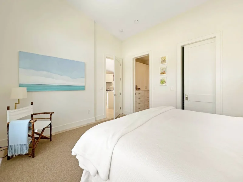 55 Peconic Avenue, Shelter Island Heights, New York, United States. - Photo 14