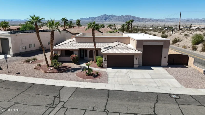 3991 London St, Lake Havasu City, AZ 86404, Desert Hills, Arizona, United States. - Photo 42