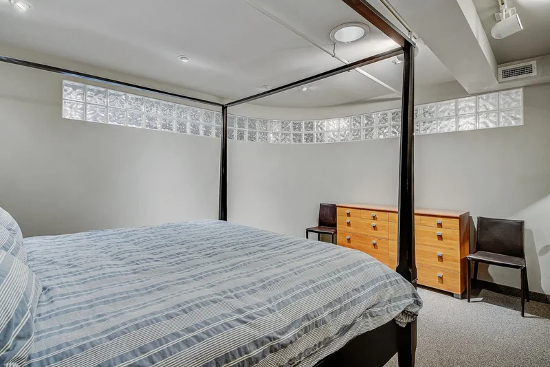 373 Rue St-Paul O. #3, Montréal, Quebec, Canada. - Photo 16