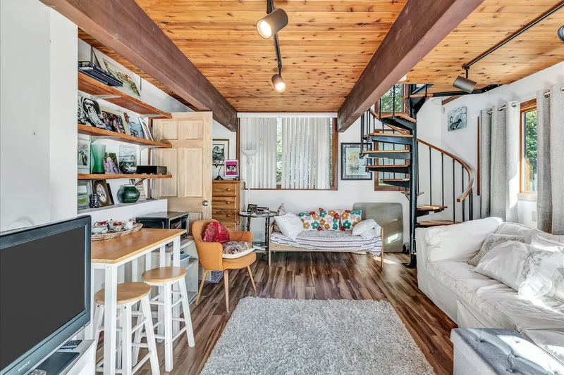 481 Lakeside Drive W, Barnstable, Massachusetts, United States. - Photo 28