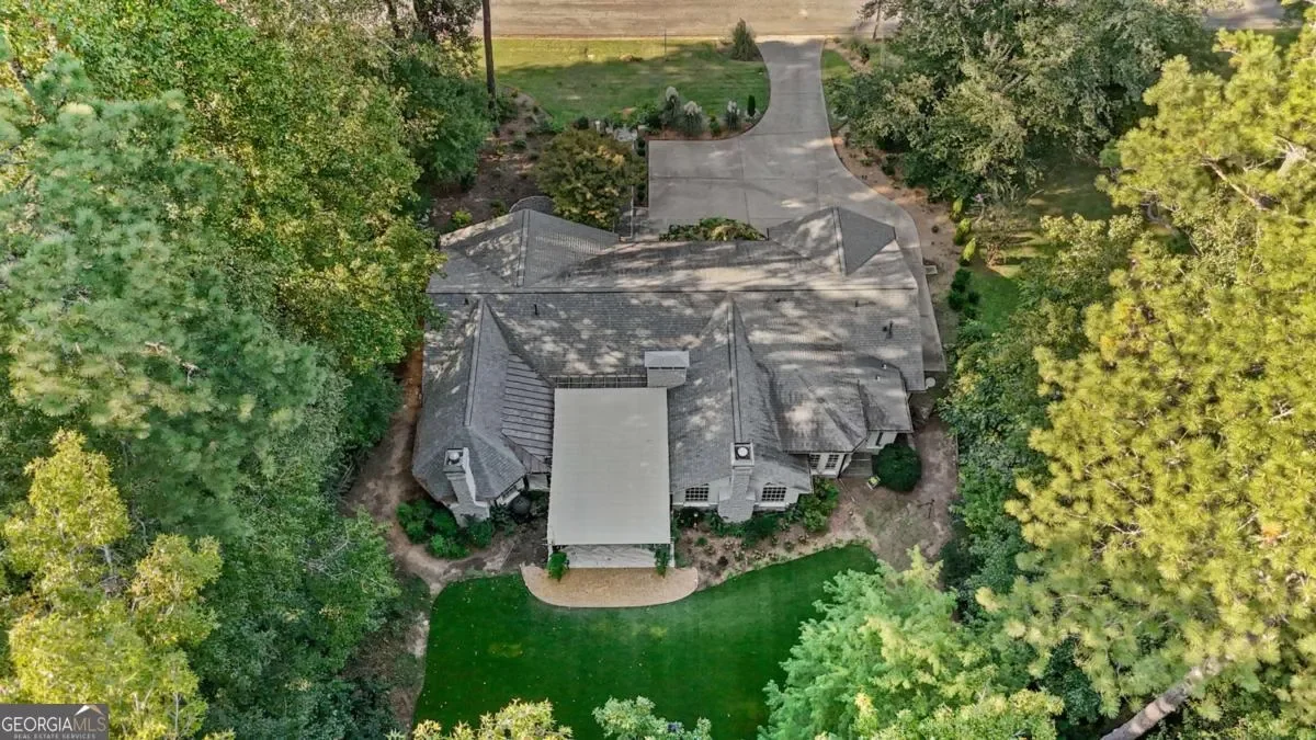 1905 Gainsborough DR, Chamblee, Georgia, United States. - Photo 11