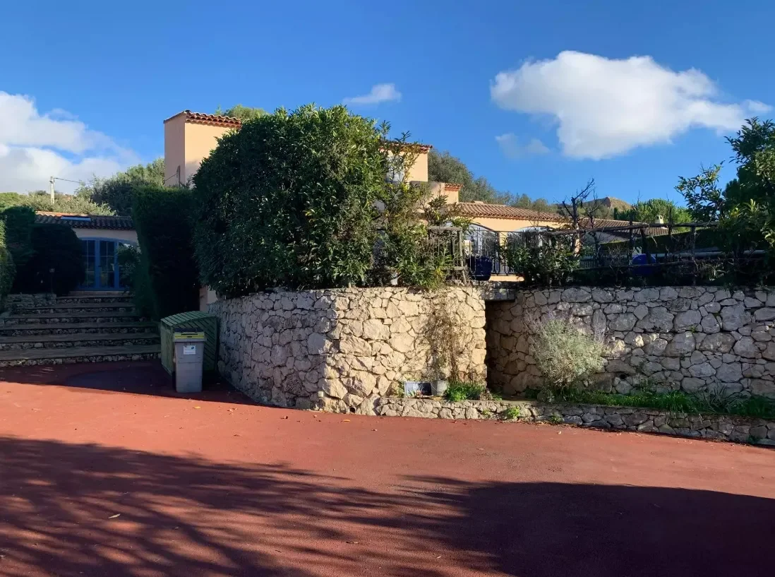 La Trinité, Provence-Alpes-Côte d'Azur, France. - Photo 3