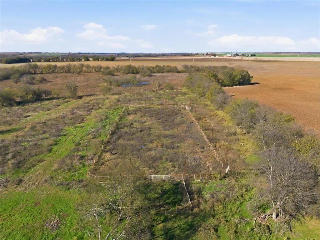 1025 County Road, Hillsboro, TX 76645, Hillsboro, Texas, United States. - Photo 25