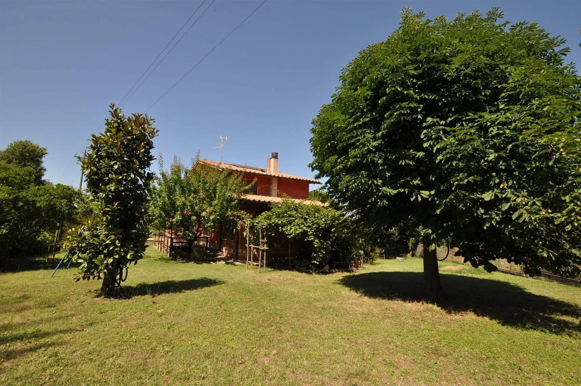 Exterior photo 10