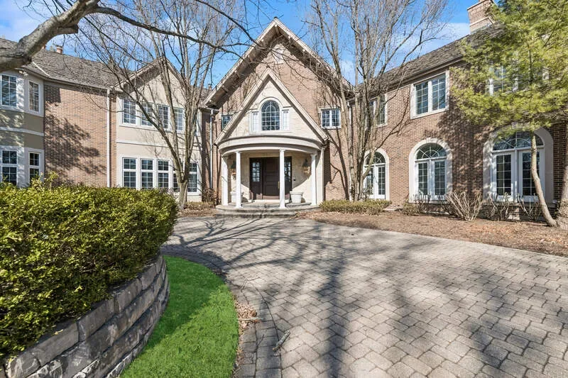 560 Oak Knoll Road, Barrington Hills, IL, 60010, USA, Barrington Hills, Illinois, United States. - Photo 48