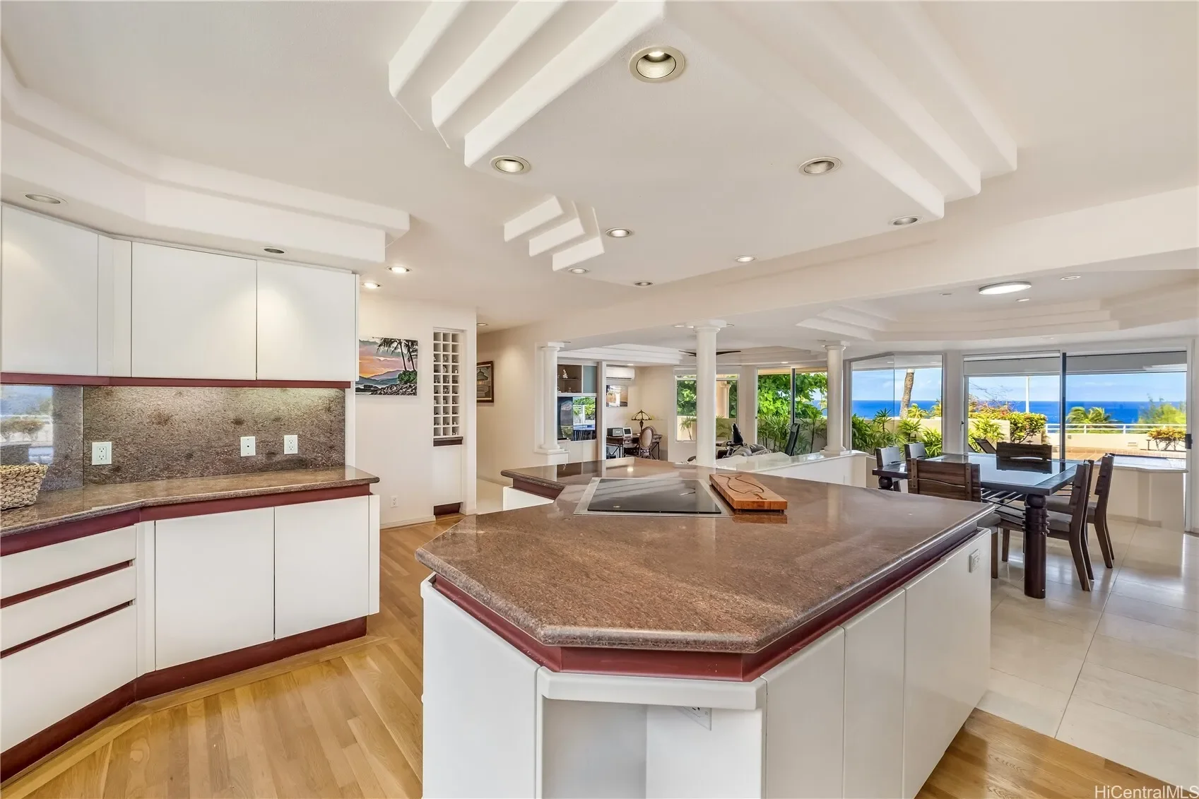 31 Poipu Drive, Honolulu, HI 96825, Honolulu, Hawaii, United States. - Photo 17