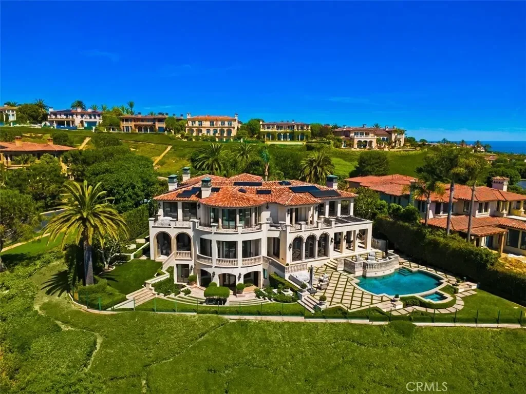 22 Pelican Crest Drive, Newport Beach, California, United States. - Photo 9