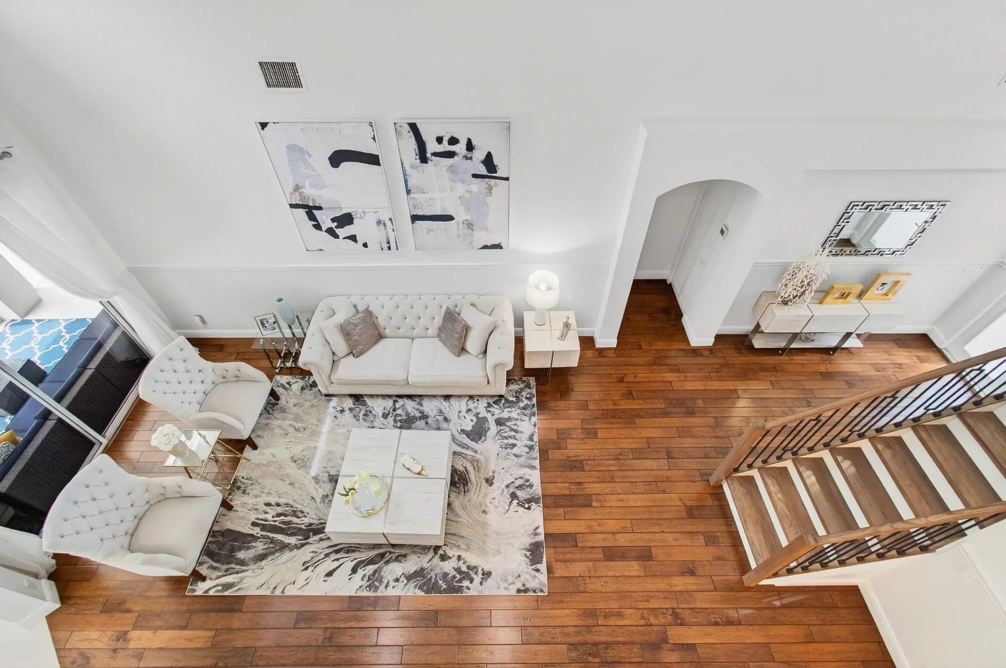 Gallery photo 12