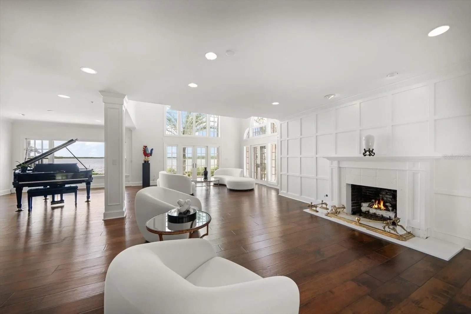 1021 BAY ESPLANADE, CLEARWATER BEACH, FL, 33767, USA, Clearwater, Florida, United States. - Photo 13