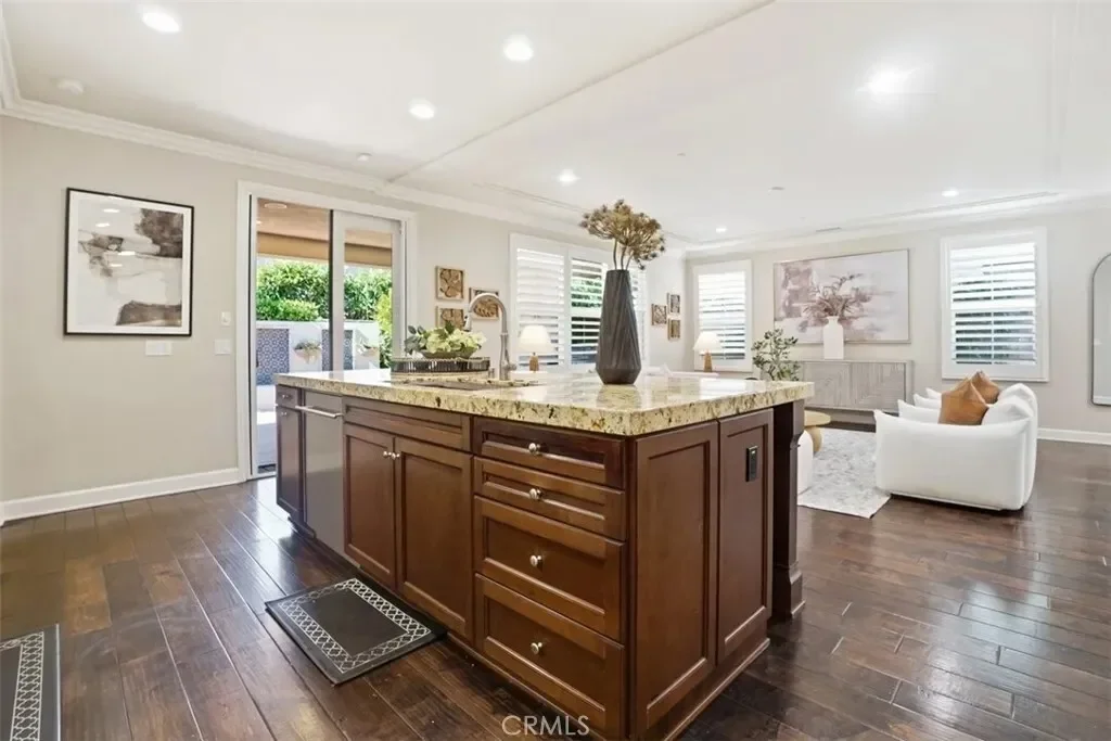 65 Rolling Green, Irvine, California, United States. - Photo 11