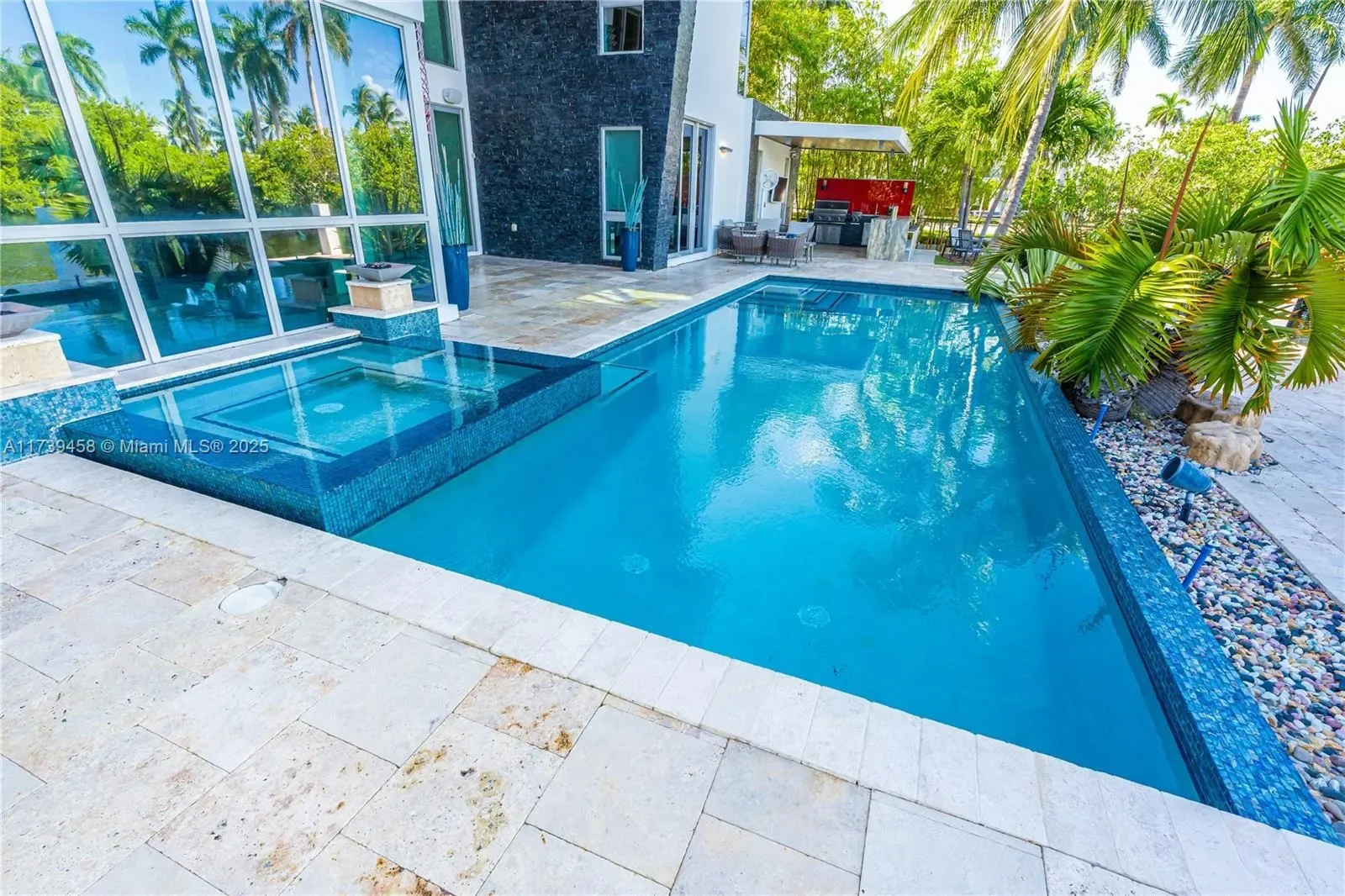 300 Royal Plaza Dr, Fort Lauderdale, Florida, United States. - Photo 26