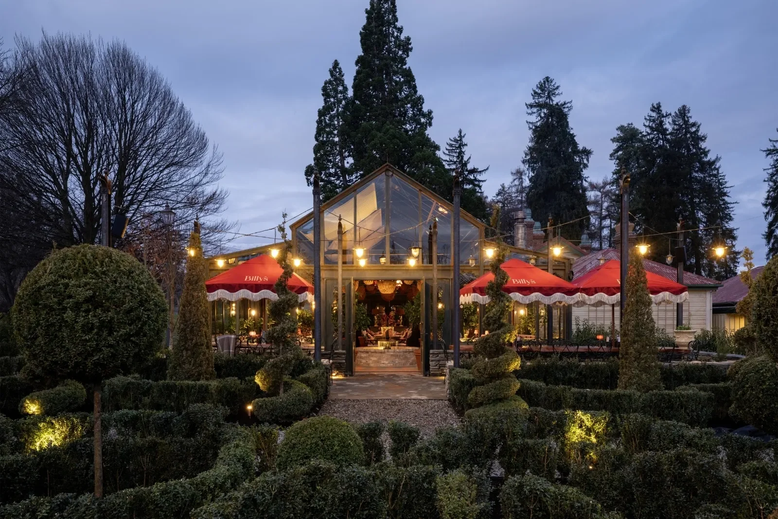 Exterior photo 8