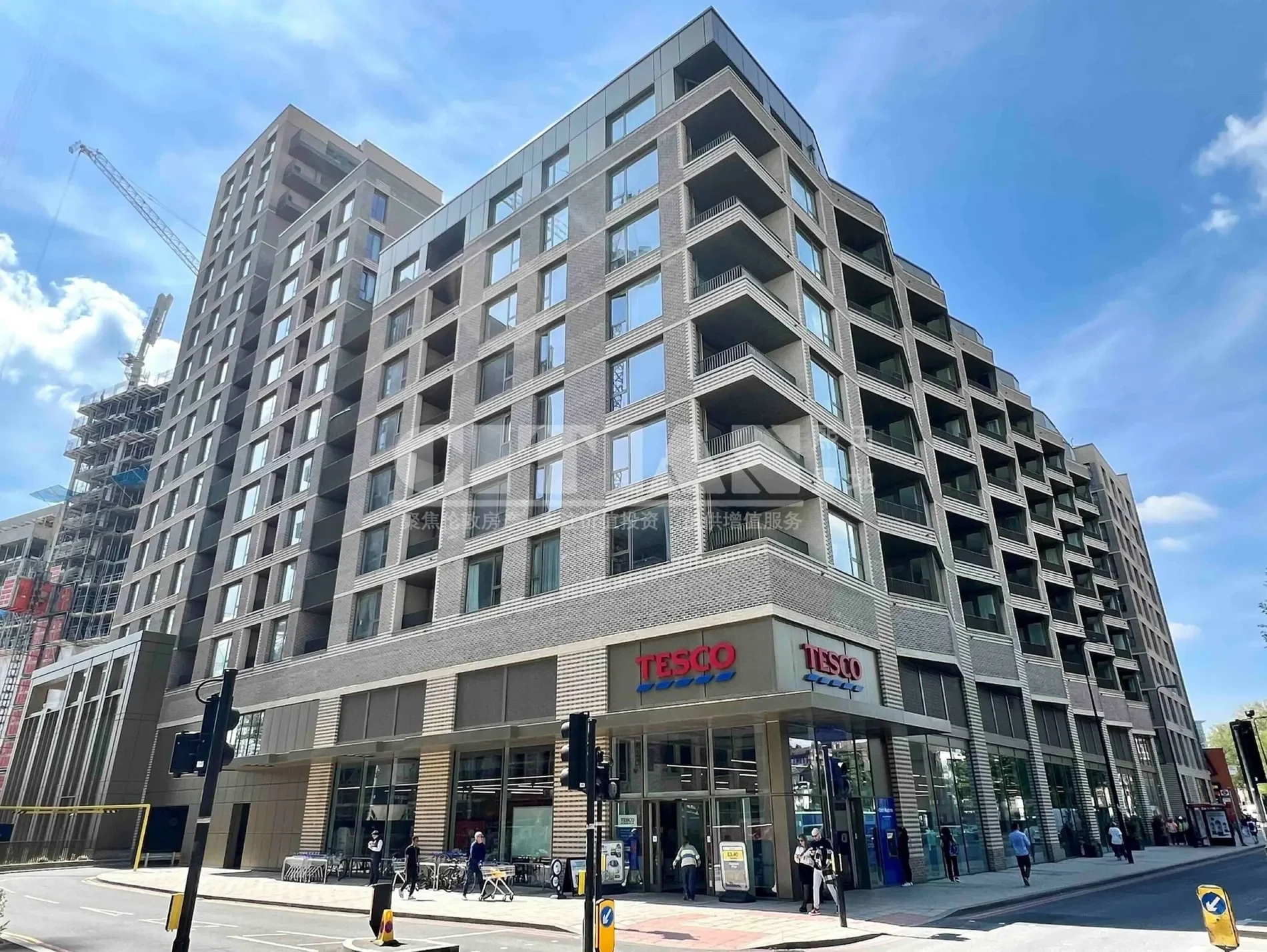 Exterior photo 1