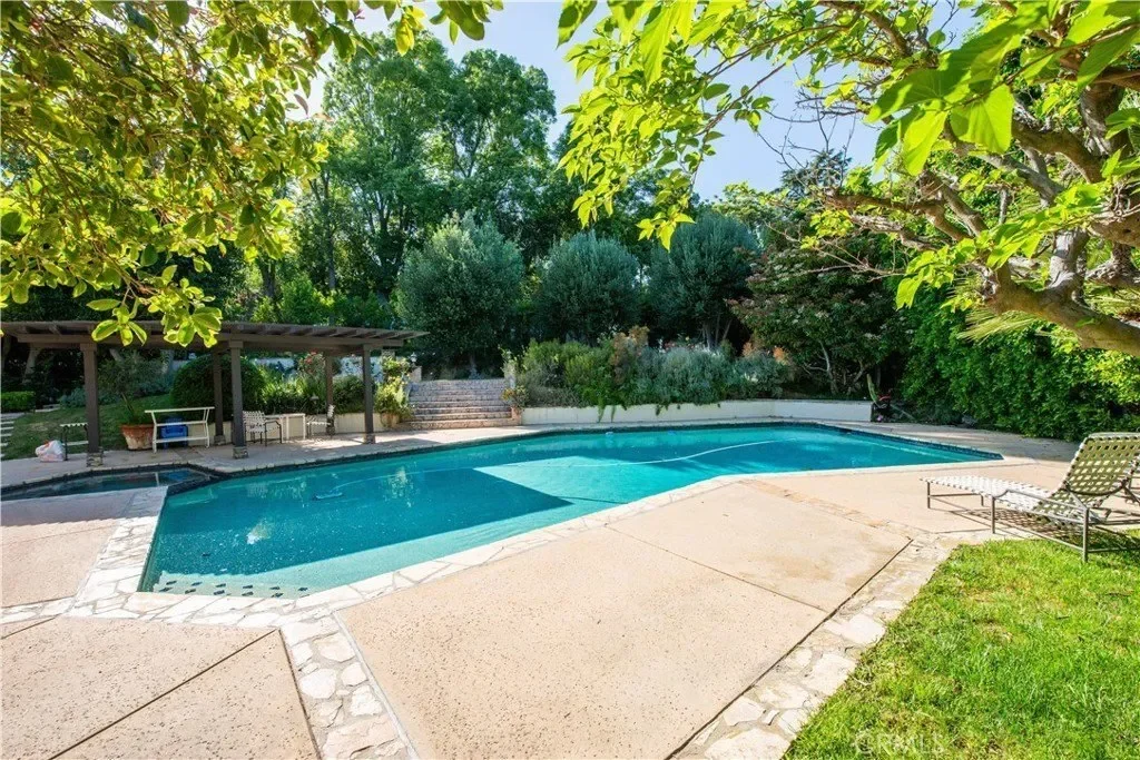 3155 Stone Oak Drive, Los Angeles, CA, 90049, USA, Los Angeles, California, United States. - Photo 11