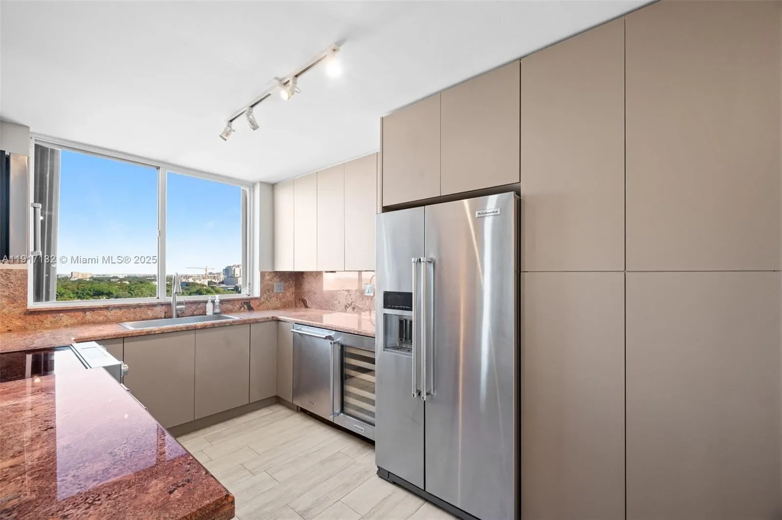 441 Valencia Ave 1201, Coral Gables, Florida, United States. - Photo 14