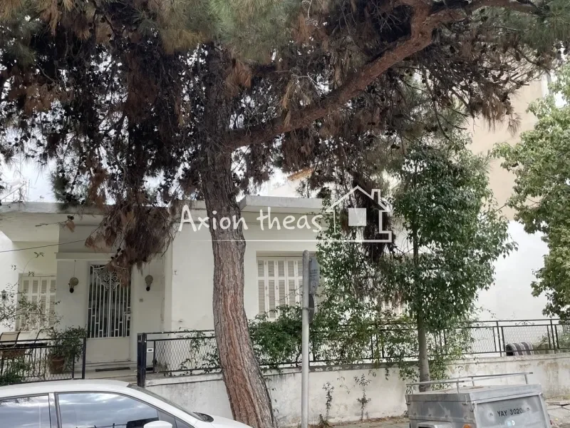 Exterior photo 3
