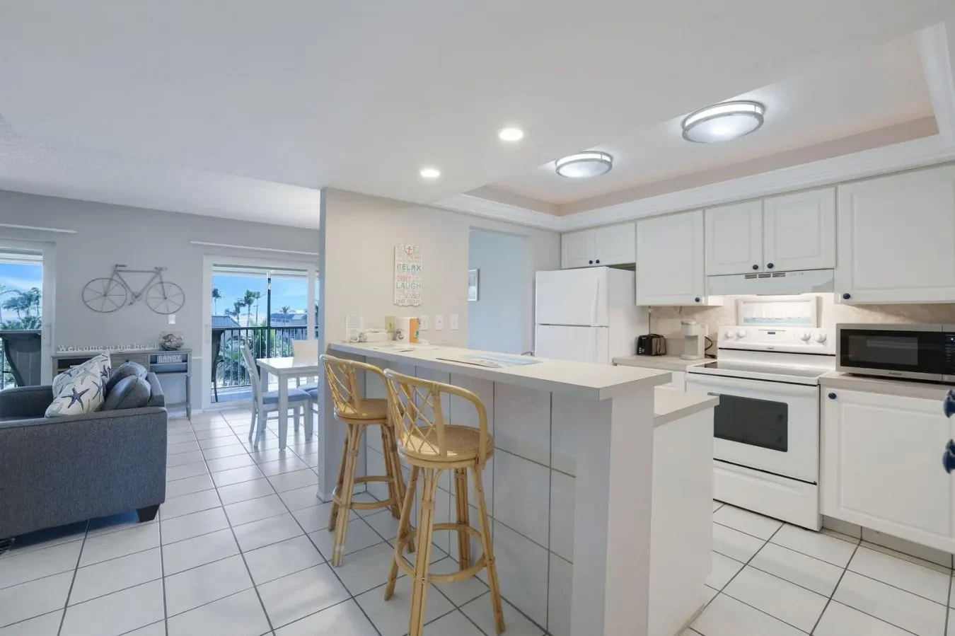1246 Fulgur St, Sanibel, Florida, United States. - Photo 6