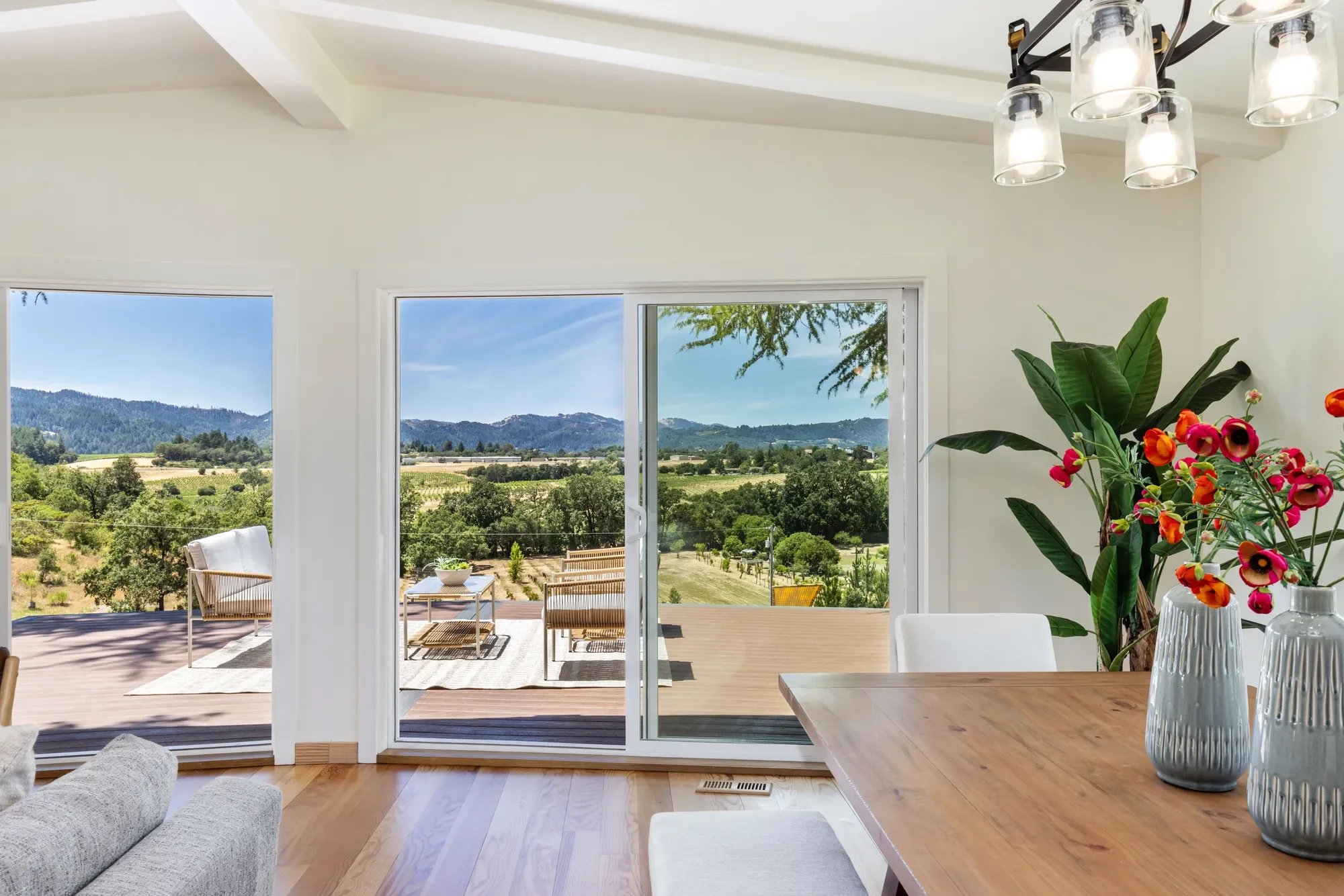 1676 Chiquita Road , Healdsburg, CA 95448, Healdsburg, California, United States. - Photo 10