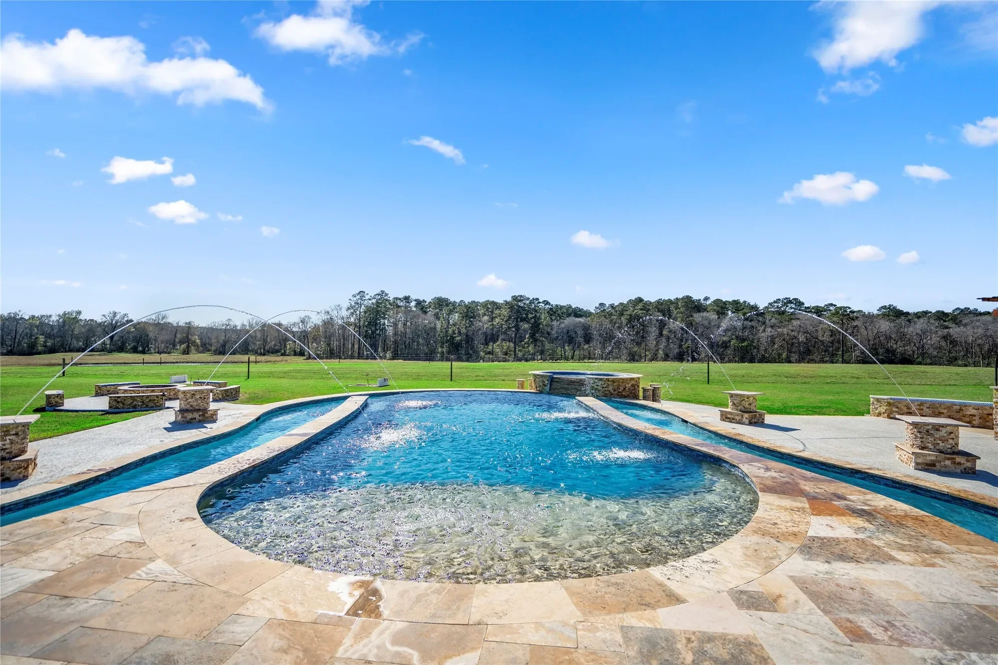 260 S Moody Lane, Cleveland, TX 77328, Cleveland, Texas, United States. - Photo 20