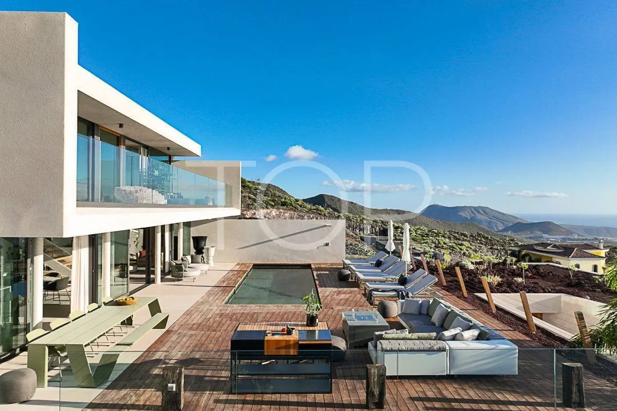 Exterior photo 10