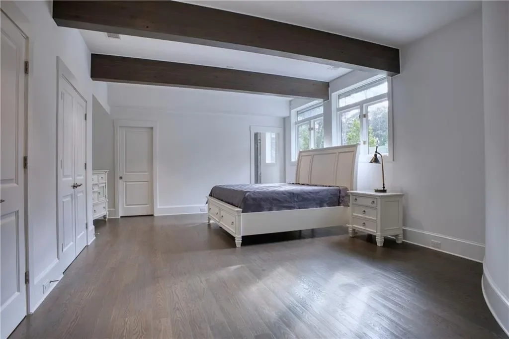 2883 W Roxboro Road NE, Atlanta, Georgia, United States. - Photo 38