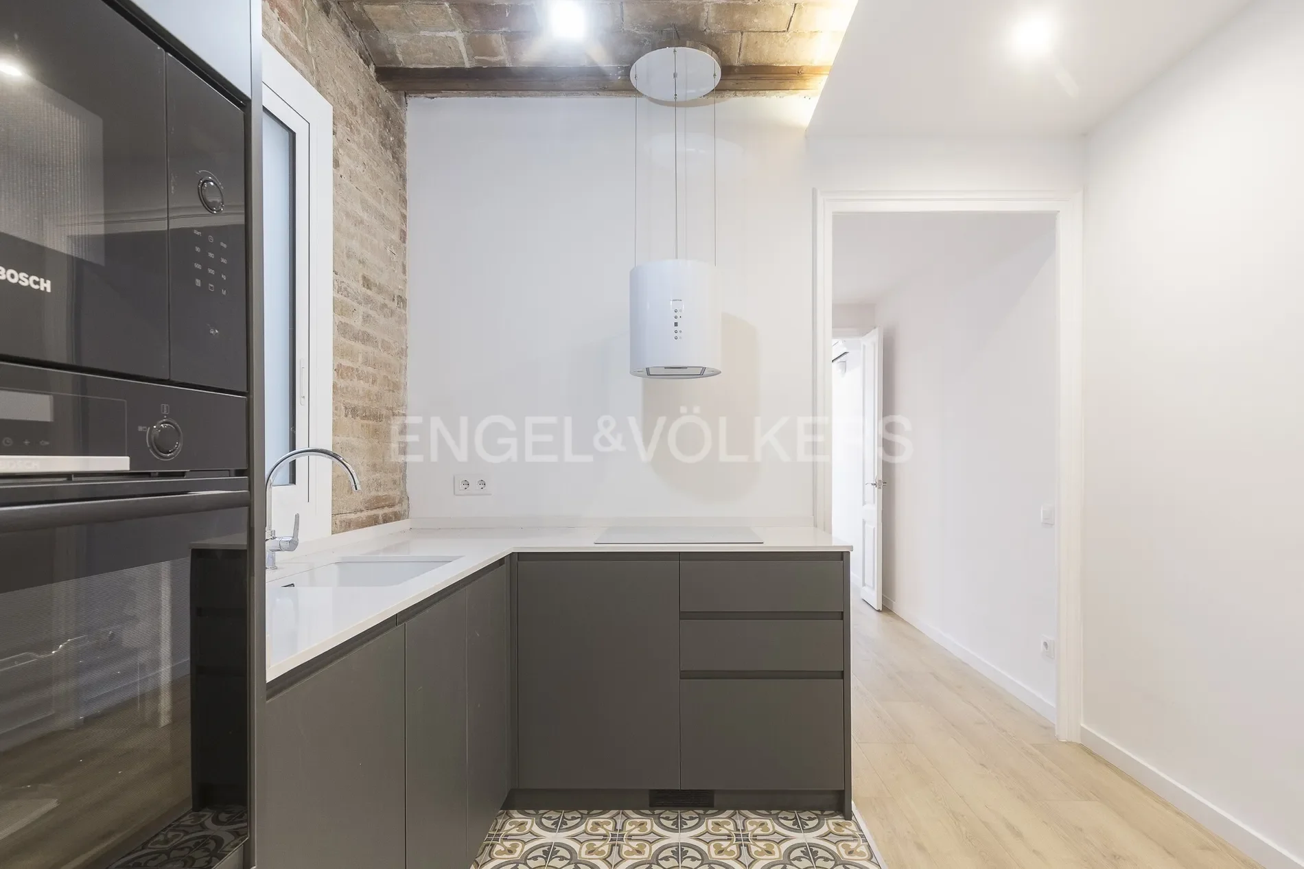 Gallery photo 6