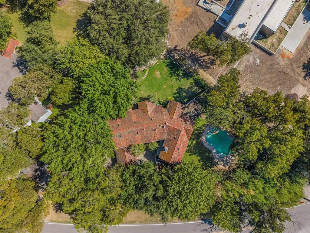 425 Crestwood Drive, Fort Worth, Texas, United States. - Photo 36