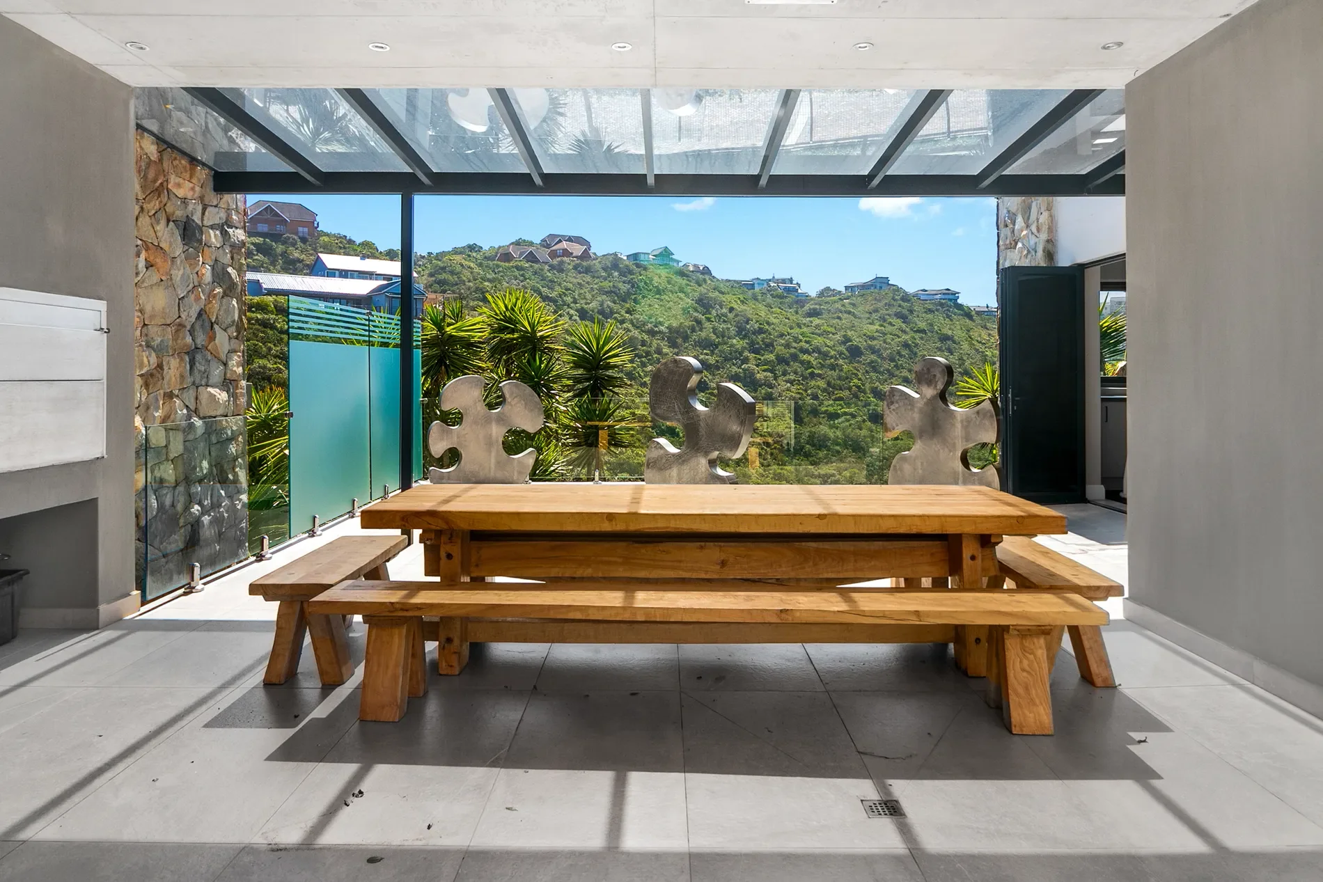 Exterior photo 11