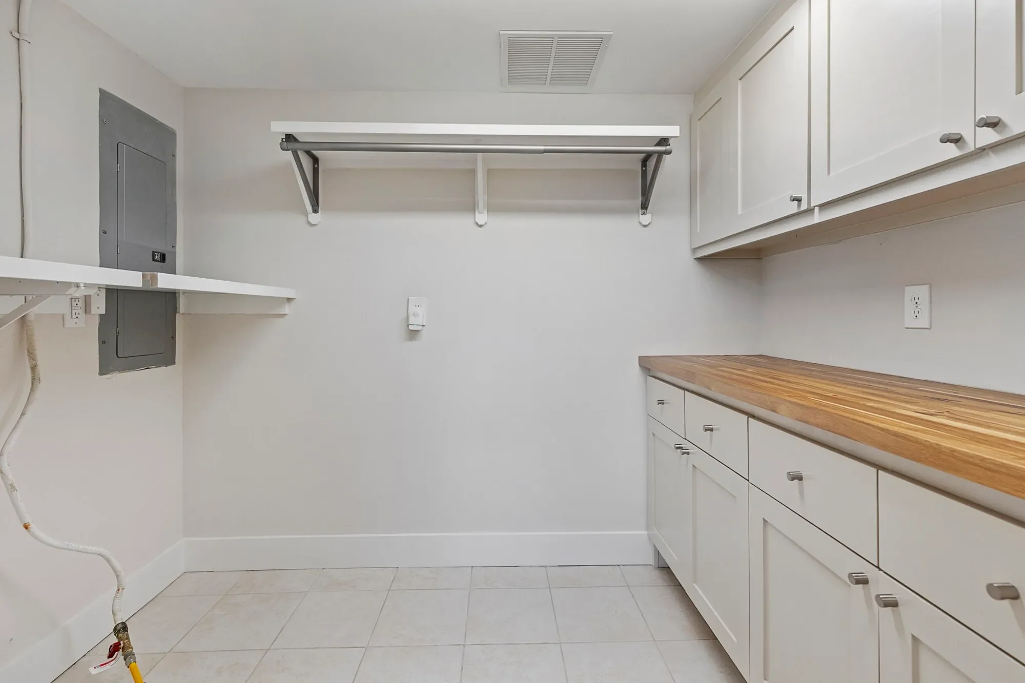 3322 N Braeswood Boulevard, Houston, TX 77025, Houston, Texas, United States. - Photo 23