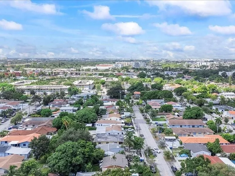 1810 NW 16th Ter, Miami, Florida, United States. - Photo 14