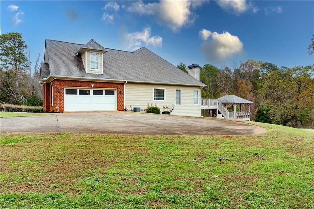 8105 Jot Em Down Road, Gainesville, Georgia, United States. - Photo 33