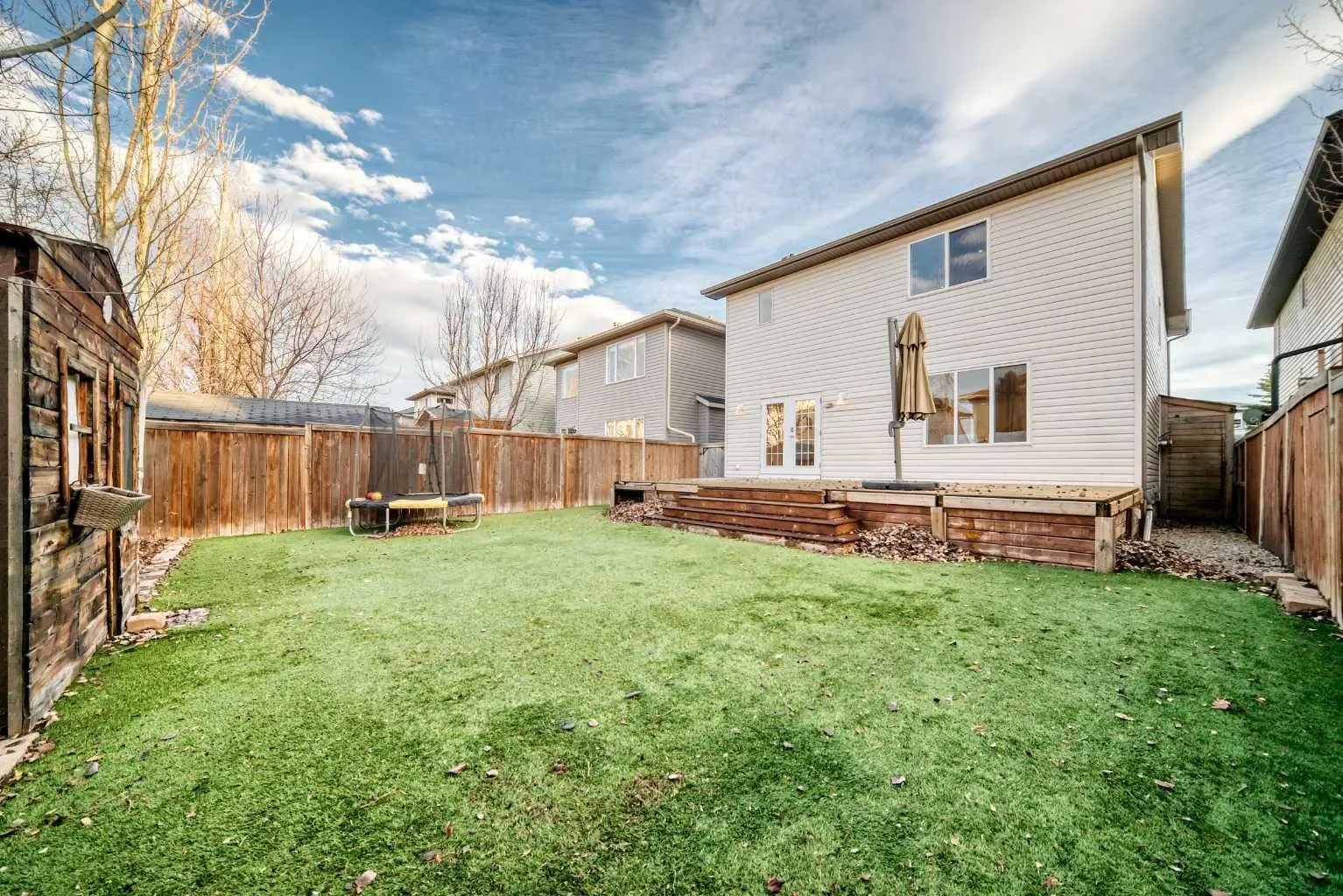 117 Chapalina Close SE, Calgary, Alberta, Canada. - Photo 9