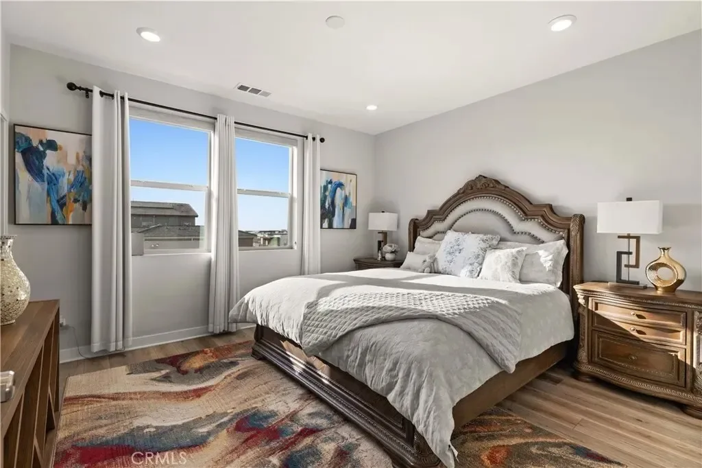 202 Keeper, Irvine, California, United States. - Photo 18