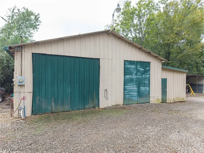 1820 Oak Grove Road, Van Buren, AR 72956, Van Buren, Arkansas, United States. - Photo 40