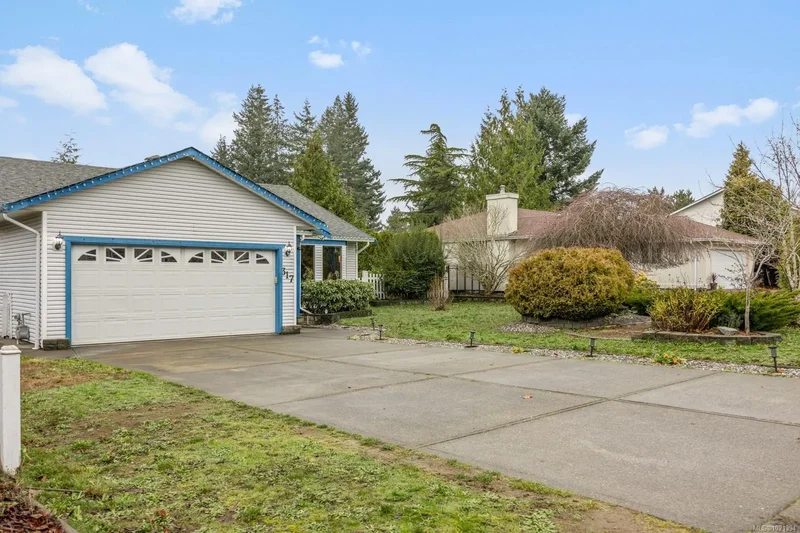 317 Quarry Rd, Comox, British Columbia, Canada. - Photo 6