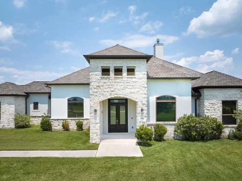7911 Stratford Hall Drive, Rosharon, Texas, United States. - Photo 2