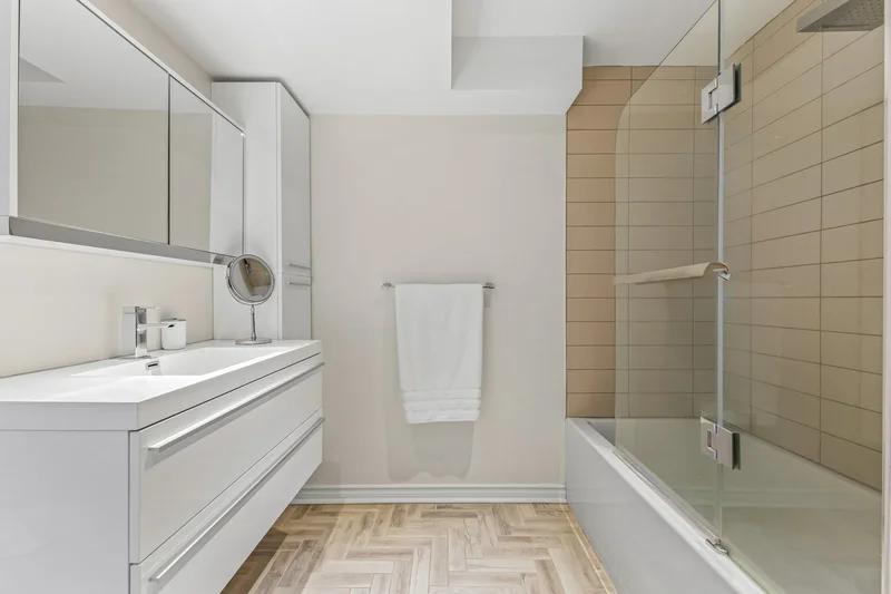 114 Rue Louis-Riel, Dollard-Des Ormeaux, Quebec, Canada. - Photo 21