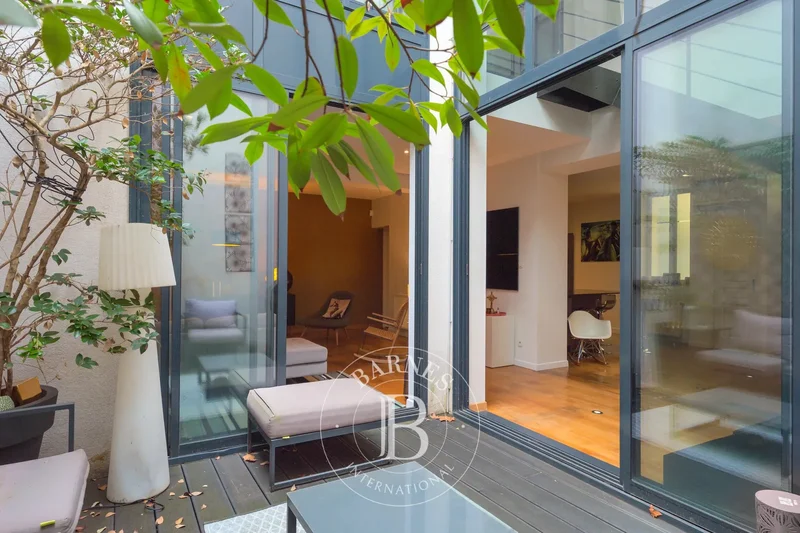 Lyon 6 - Rue des Charmettes - Townhouse with 128sqm of living space and a 13sqm patio - 3 bedrooms