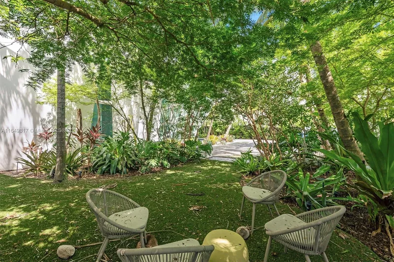 480 Ocean Blvd, Golden Beach, Florida, United States. - Photo 7