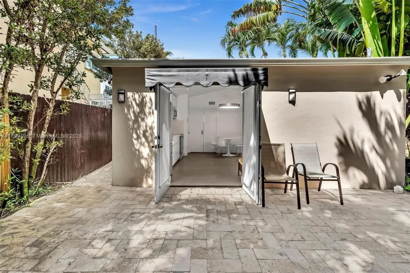 836 W 40th St, Miami Beach, Florida, United States. - Photo 31