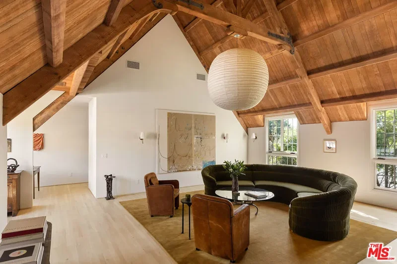 2027 Laughlin Park Drive, Los Angeles, California, United States. - Photo 9