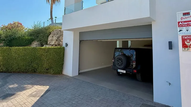El Paraiso, Málaga, El Paraiso, Estepona, Andalusia, Spain. - Photo 42