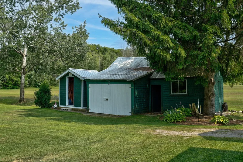 2122 Ch. Gore, Godmanchester, Quebec, Canada. - Photo 57