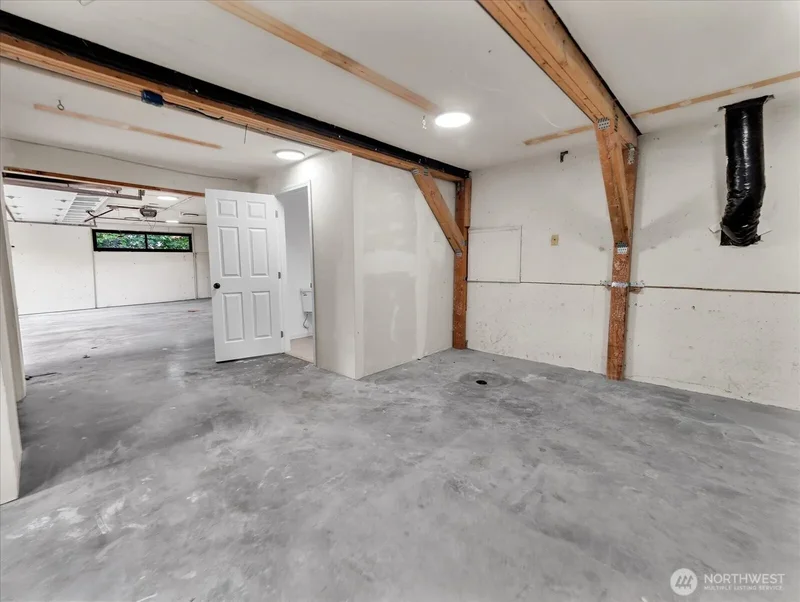 17009 17th Avenue W, Lynnwood, WA 98037, Lynnwood, Washington, United States. - Photo 22