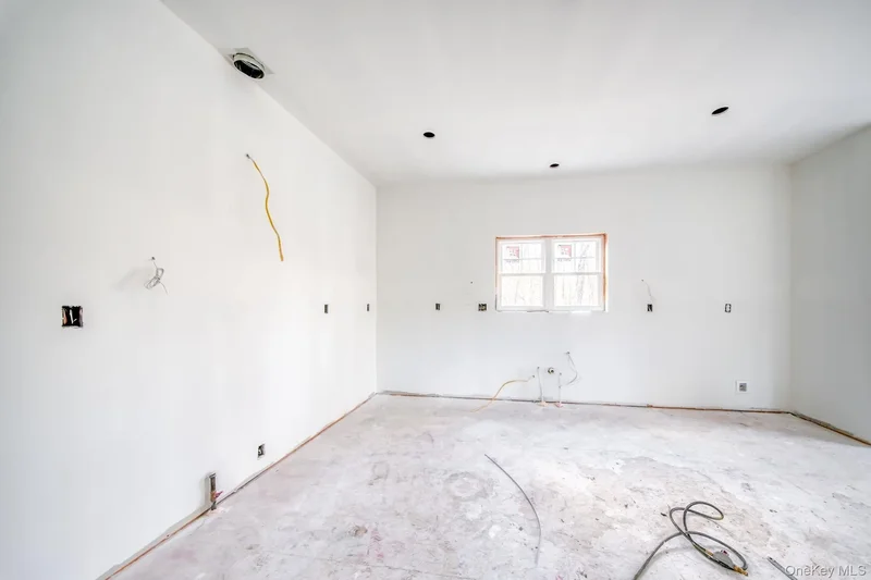 48 W Corbett Road, Montgomery, NY 12549, Montgomery, New York, United States. - Photo 8