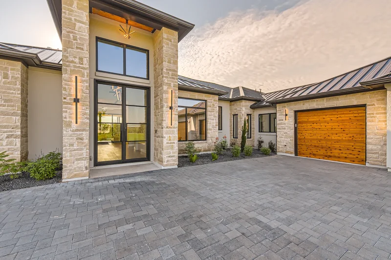 8709 Springdale Ridge Dr. , Austin, TX 78738, Spicewood, Texas, United States. - Photo 16