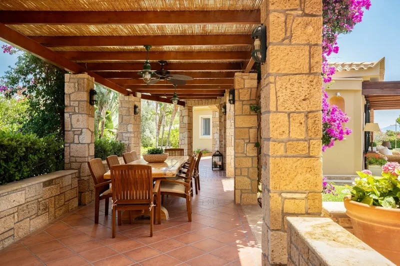 Koinotita Thermisias, Ermioni, Greece. - Photo 10