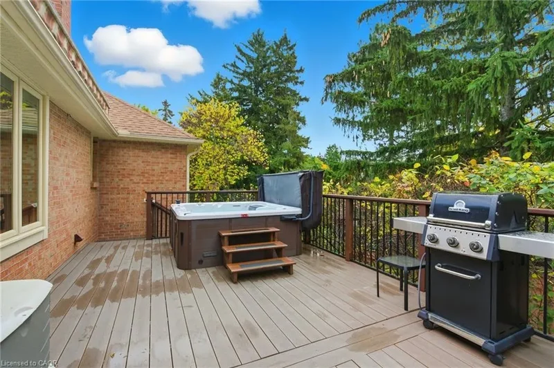 11 Mays Crescent, Waterdown, ON L0R 2H4, Hamilton, Ontario, Canada. - Photo 8