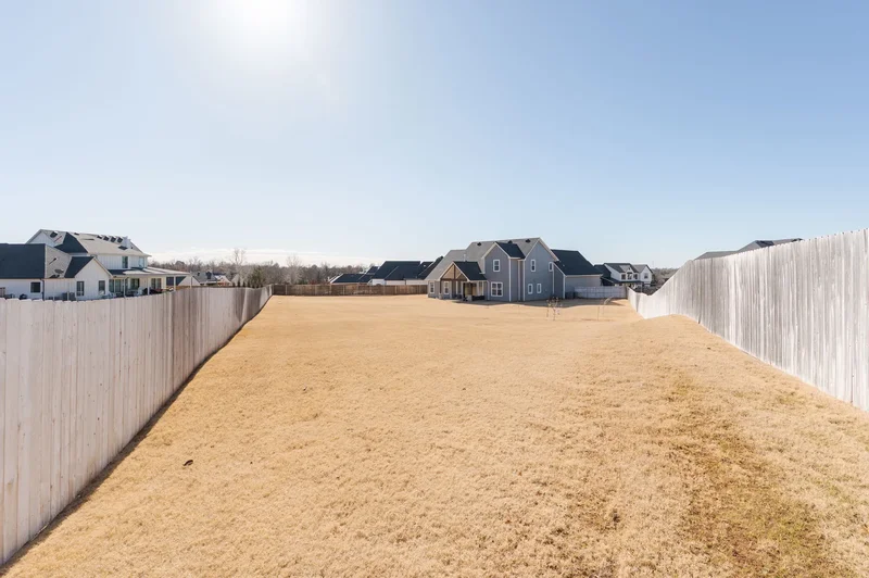 499 Old Farm Road , Edmond, OK 73034, Edmond, Oklahoma, United States. - Photo 43